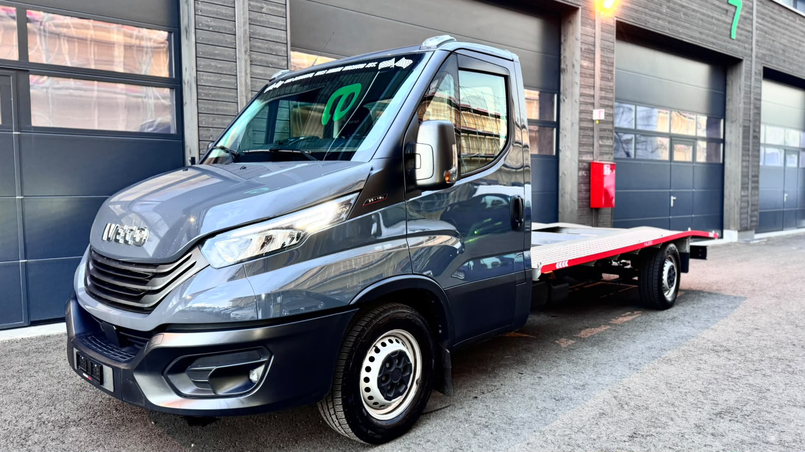 IVECO 35 S 18H Autotransporter NUTZLAST 1375 Kg, Elektrische Seilwinde mit Fernbedienung bis zu "8to*-image-0