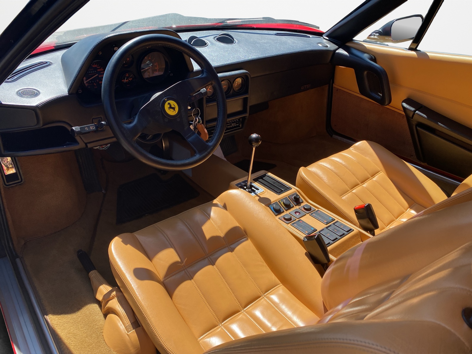 FERRARI 328 GTB-image-7