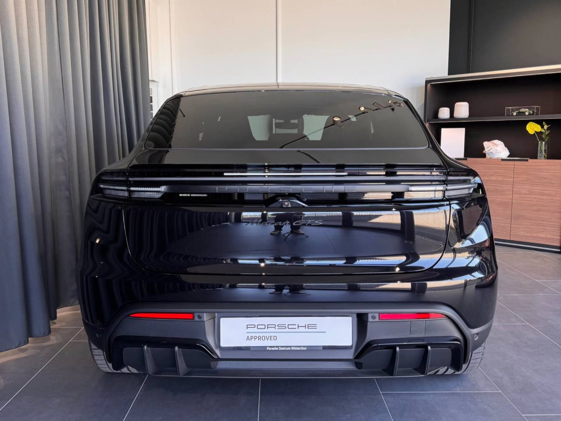 PORSCHE Macan GTS-image-8