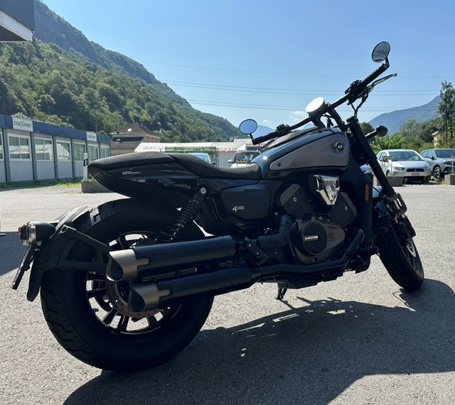 QJ SRV 600 V4