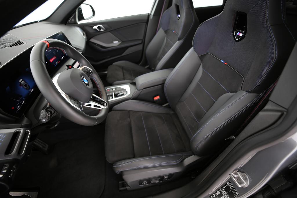 BMW M235i xDrive Gran Coupé-image-2