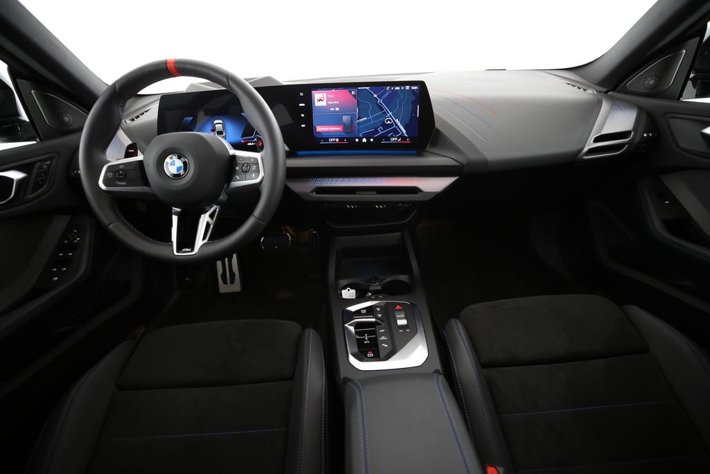 BMW M235i xDrive Gran Coupé-image-4