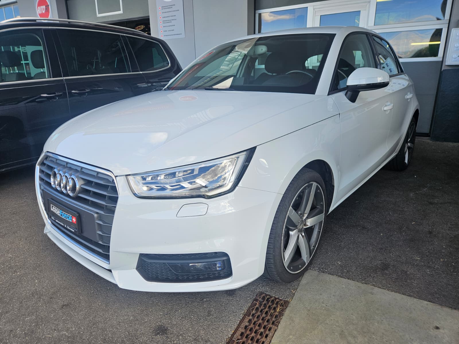 AUDI A1 Sportback 1.4 TFSI Sport S-tronic-image-0