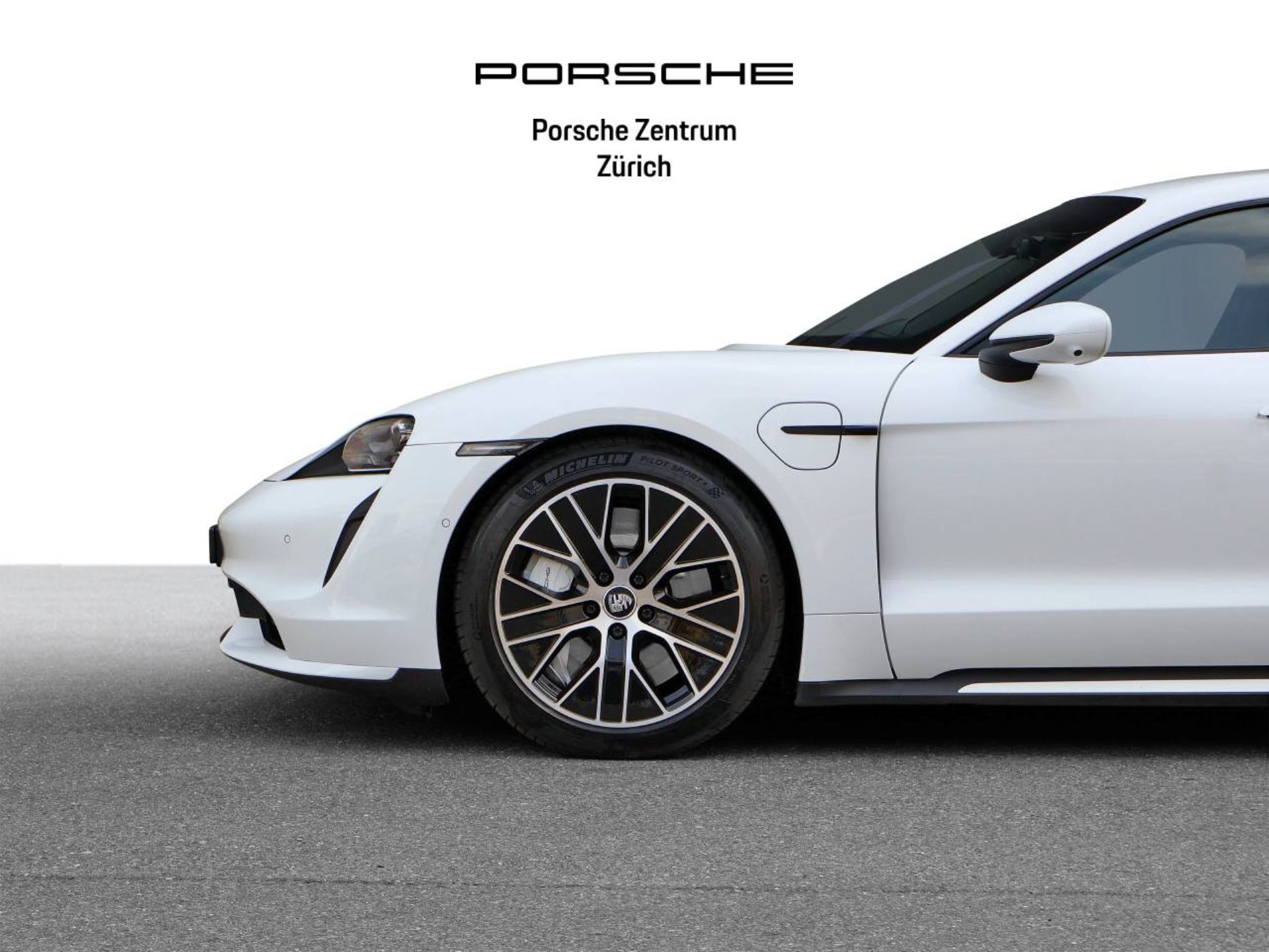 PORSCHE Taycan Turbo-image-8