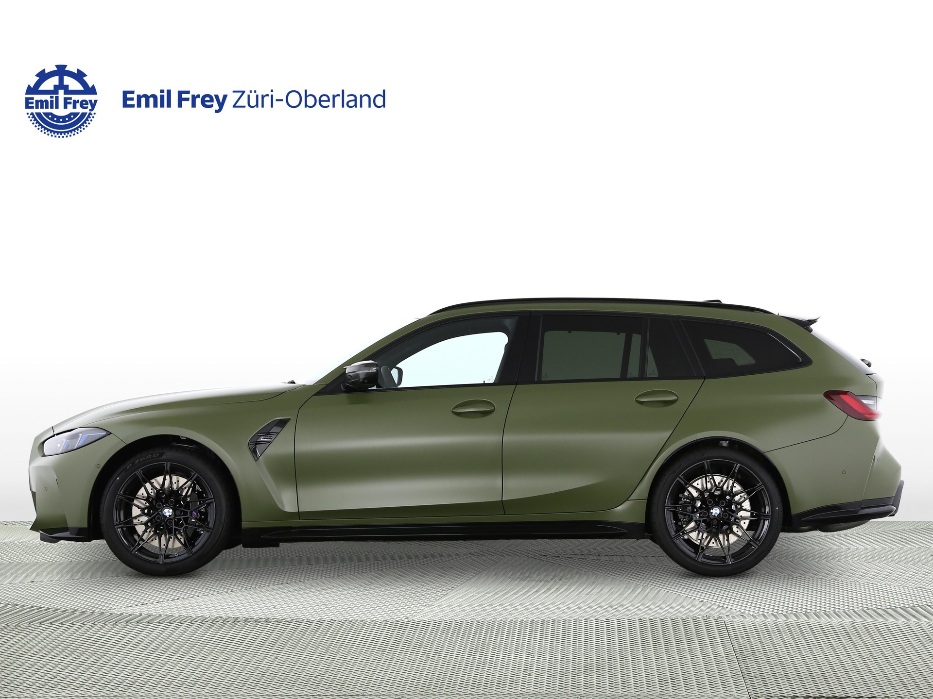 BMW M3 Competition xDrive Touring-image-1
