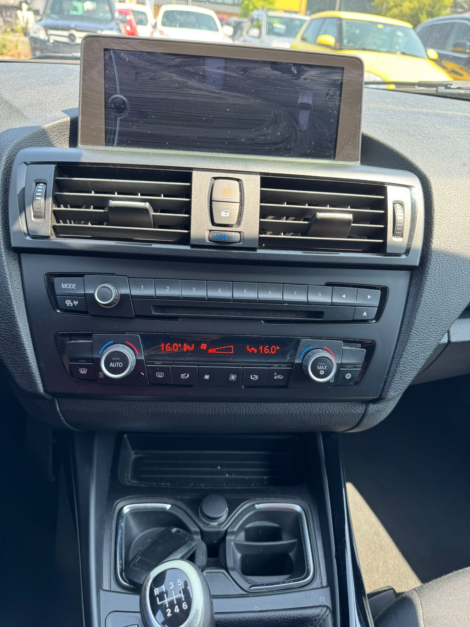 BMW 116d Urban Line-image-12