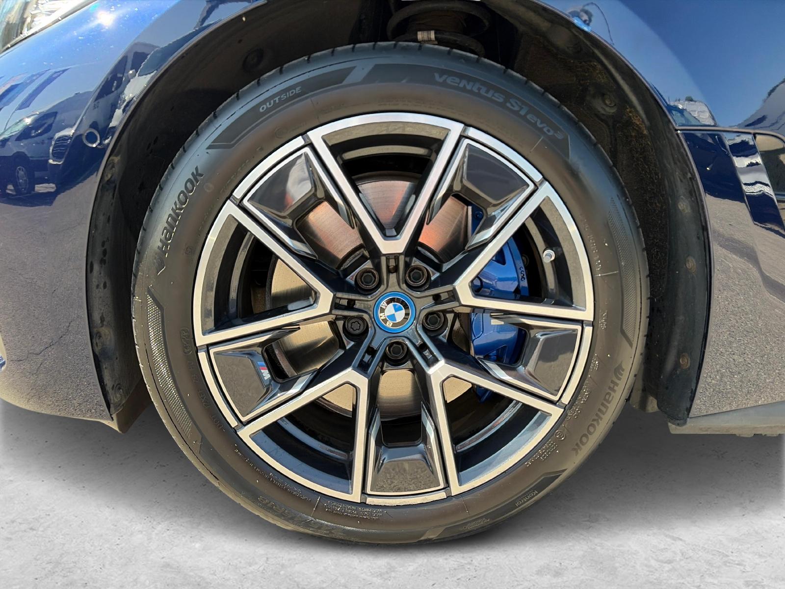 BMW i4 M50-image-18