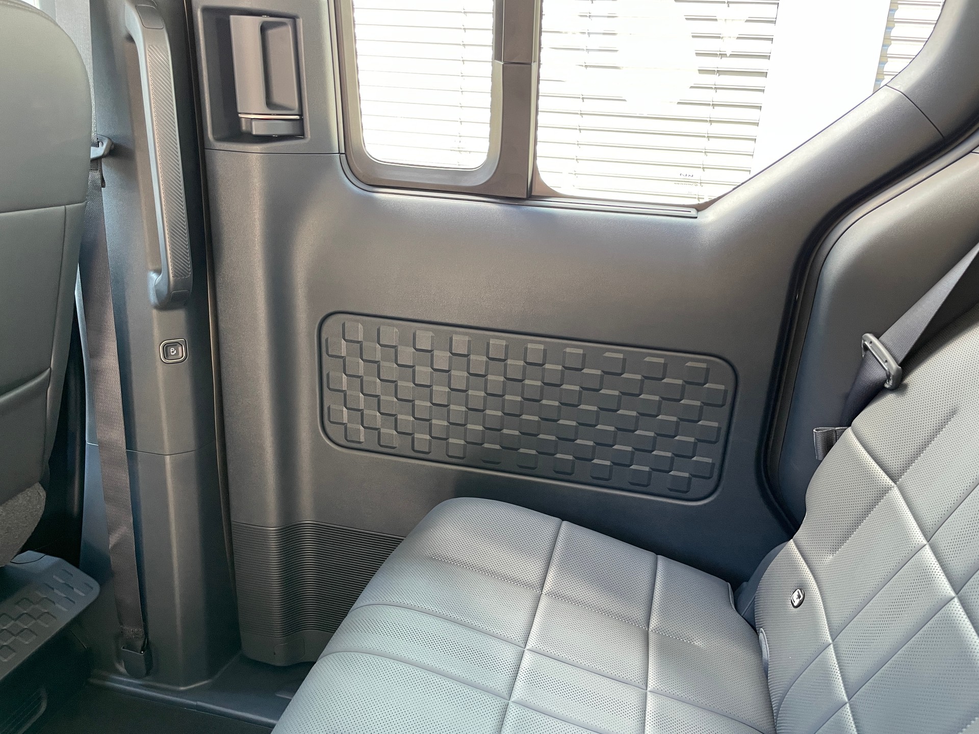 KIA PV5 71.2 kWh Elite mit Wärmepumpe, VOLLAUSSTATTUNG-image-18