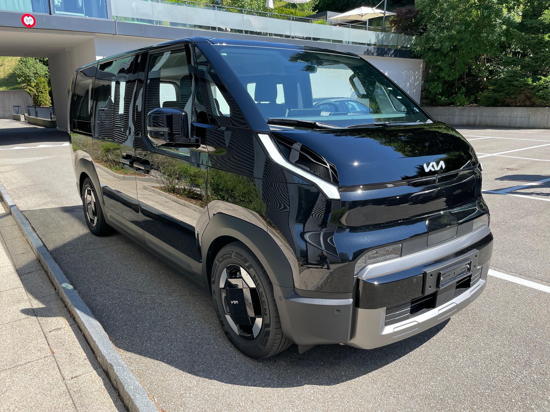KIA PV5 71.2 kWh Elite mit Wärmepumpe, VOLLAUSSTATTUNG-image-6