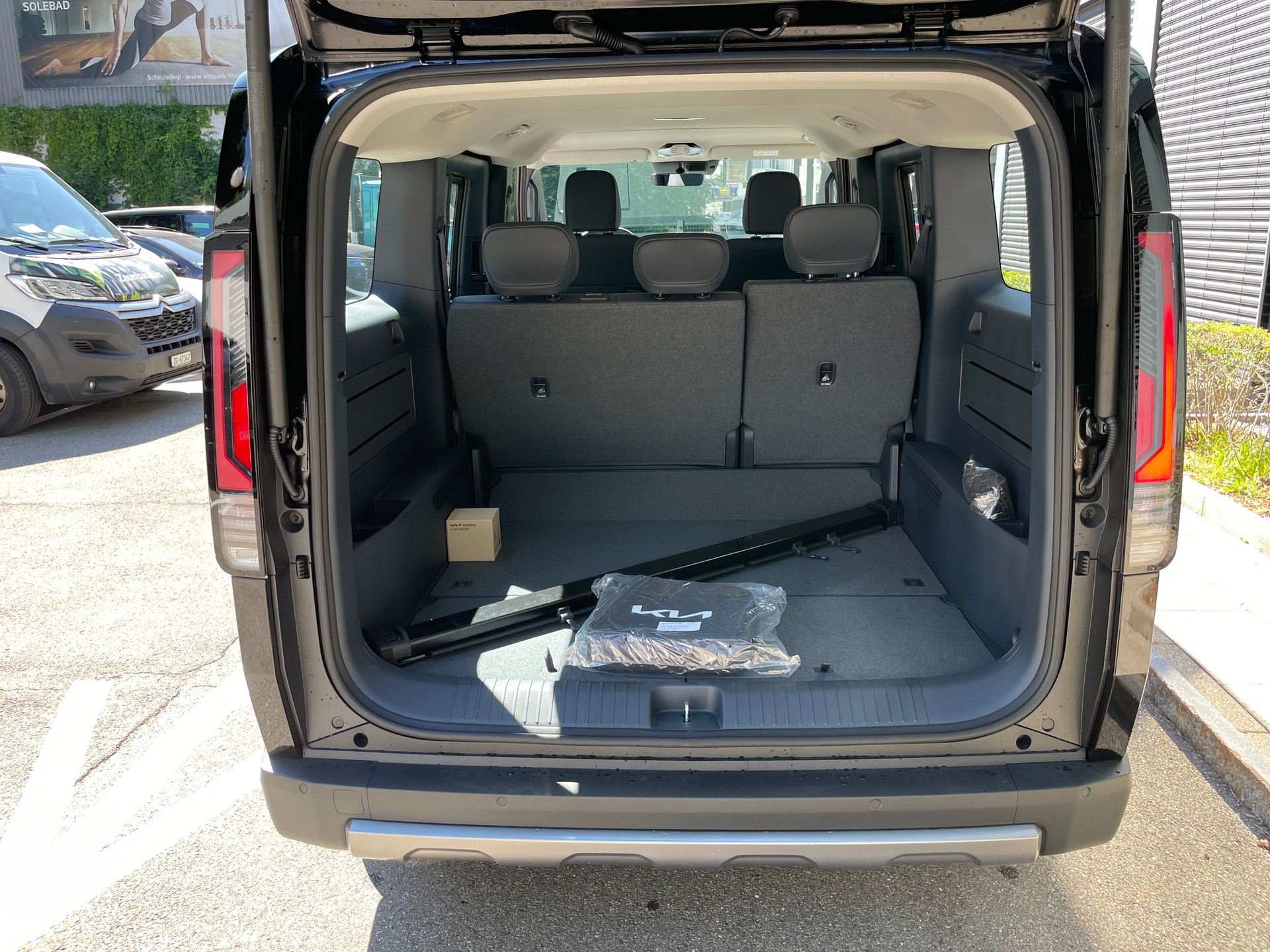 KIA PV5 71.2 kWh Elite mit Wärmepumpe, VOLLAUSSTATTUNG-image-4