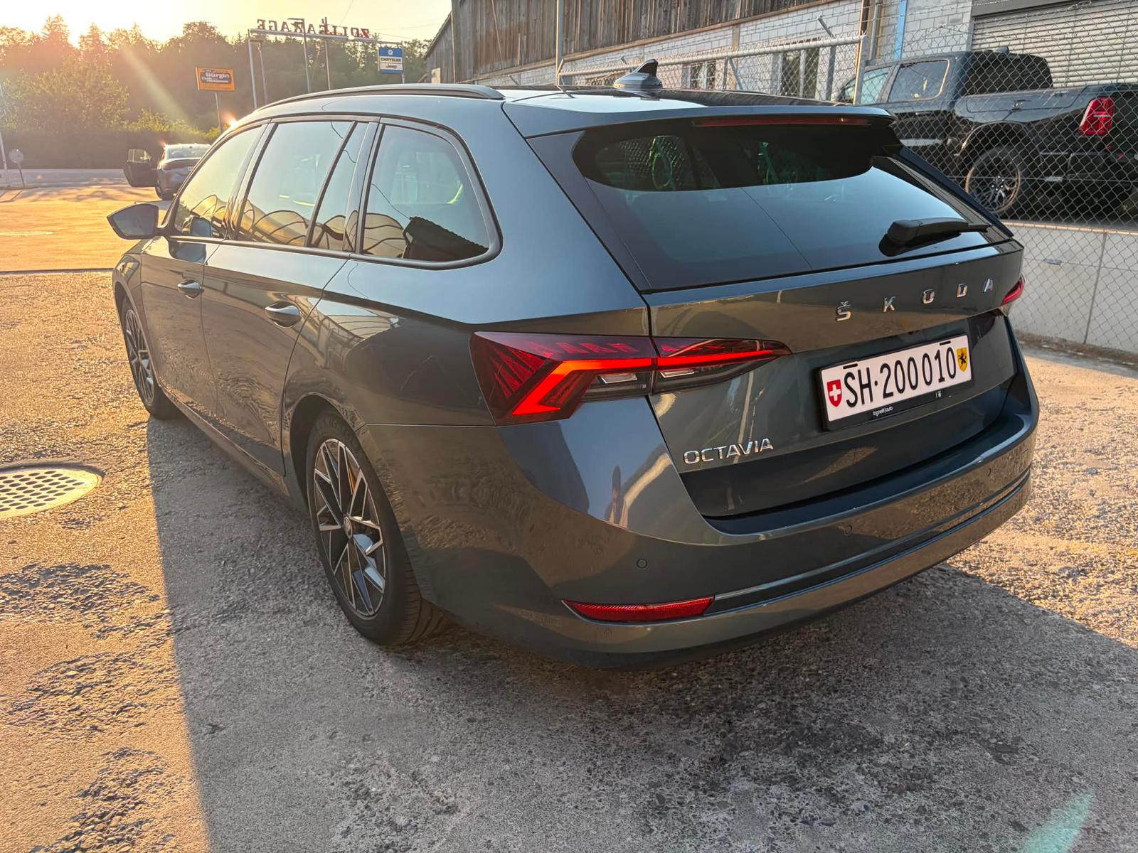 SKODA 2.0 TDI 150 Ambition DSG-image-1