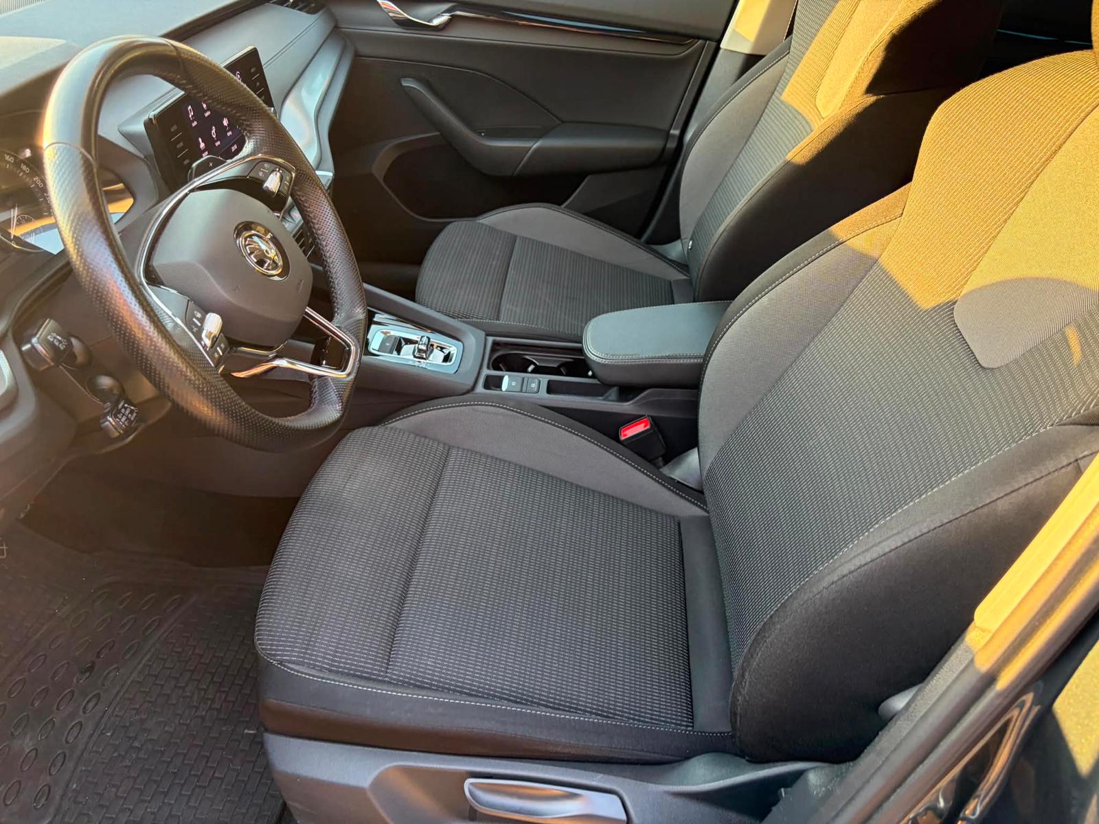 SKODA 2.0 TDI 150 Ambition DSG-image-4