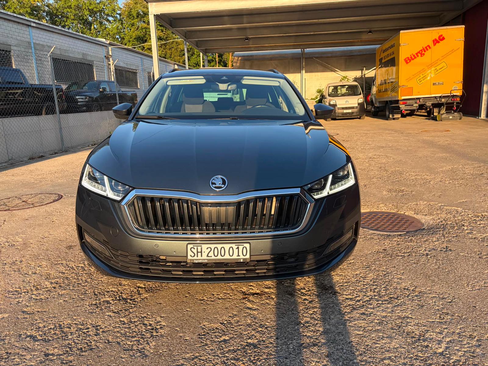 SKODA 2.0 TDI 150 Ambition DSG-image-5