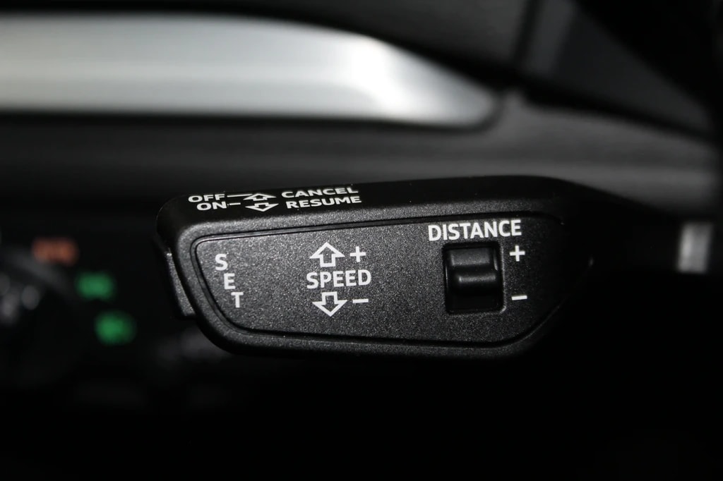 AUDI S3 Sportback 2.0 TFSI quattro S-tronic / CH-Fahrzeug-image-17
