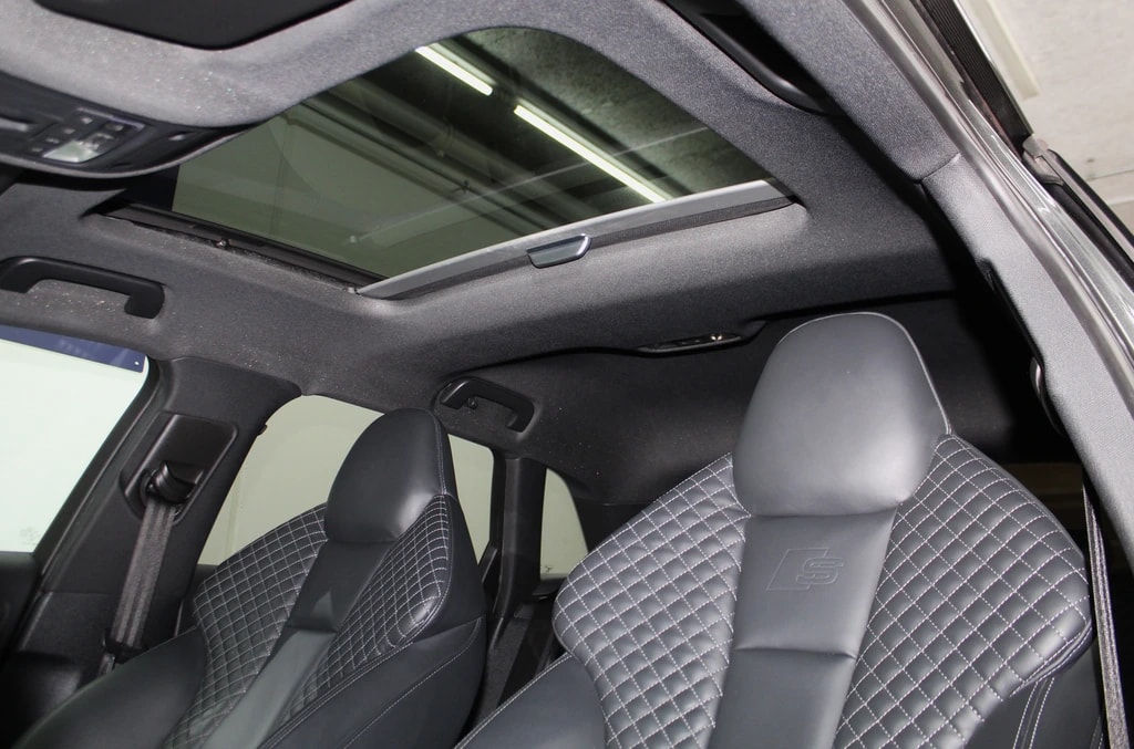 AUDI S3 Sportback 2.0 TFSI quattro S-tronic / CH-Fahrzeug-image-8