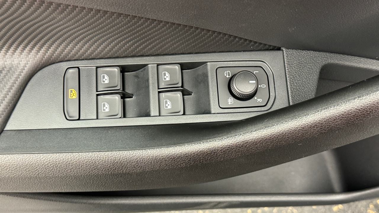 SKODA Kamiq 1.5 TSI Monte Carlo DSG-image-8