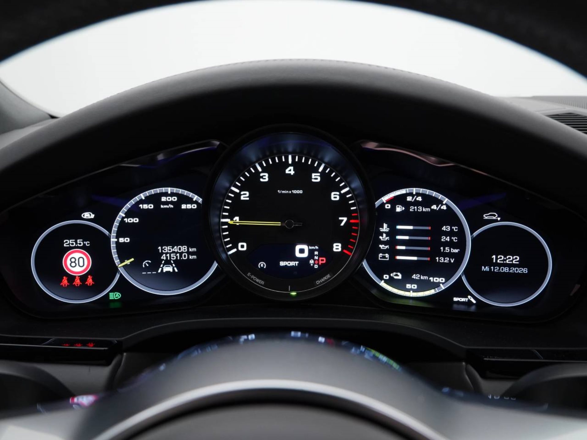 PORSCHE Cayenne E-Hybrid-image-16