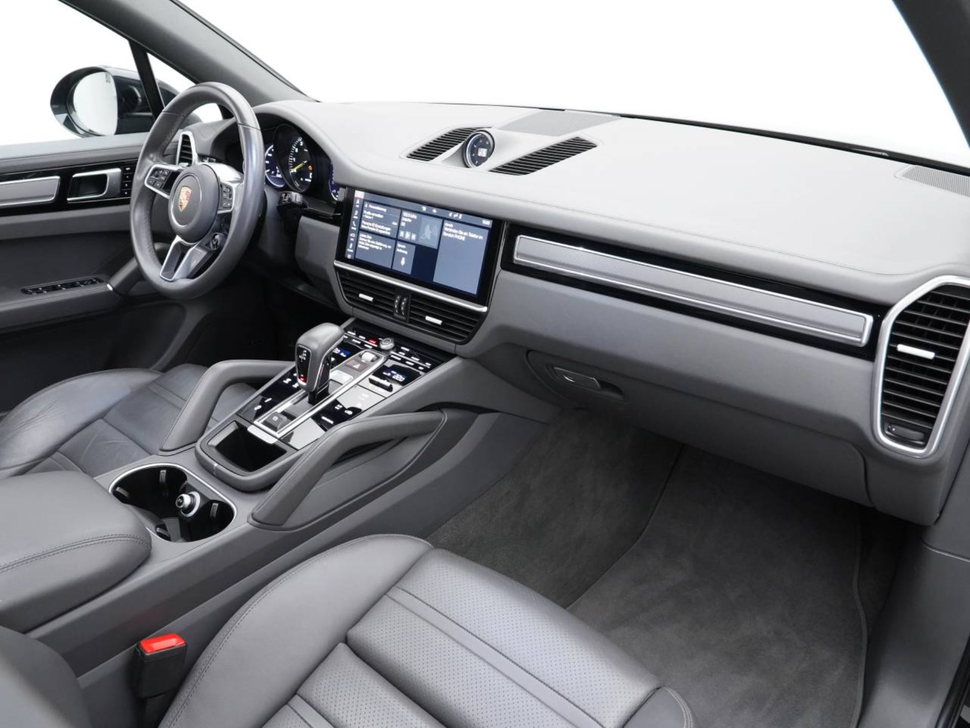 PORSCHE Cayenne E-Hybrid-image-24