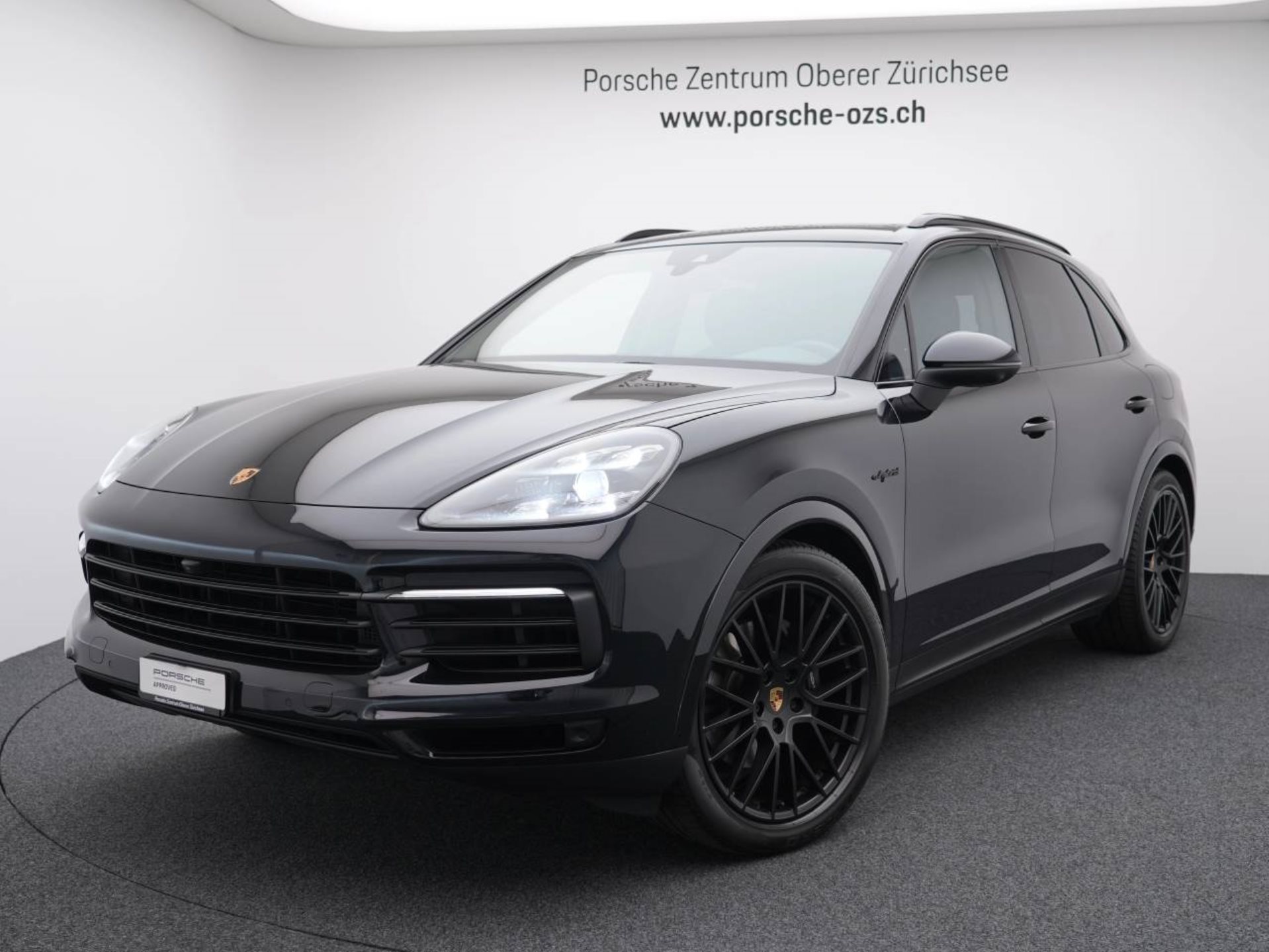 PORSCHE Cayenne E-Hybrid-image-0
