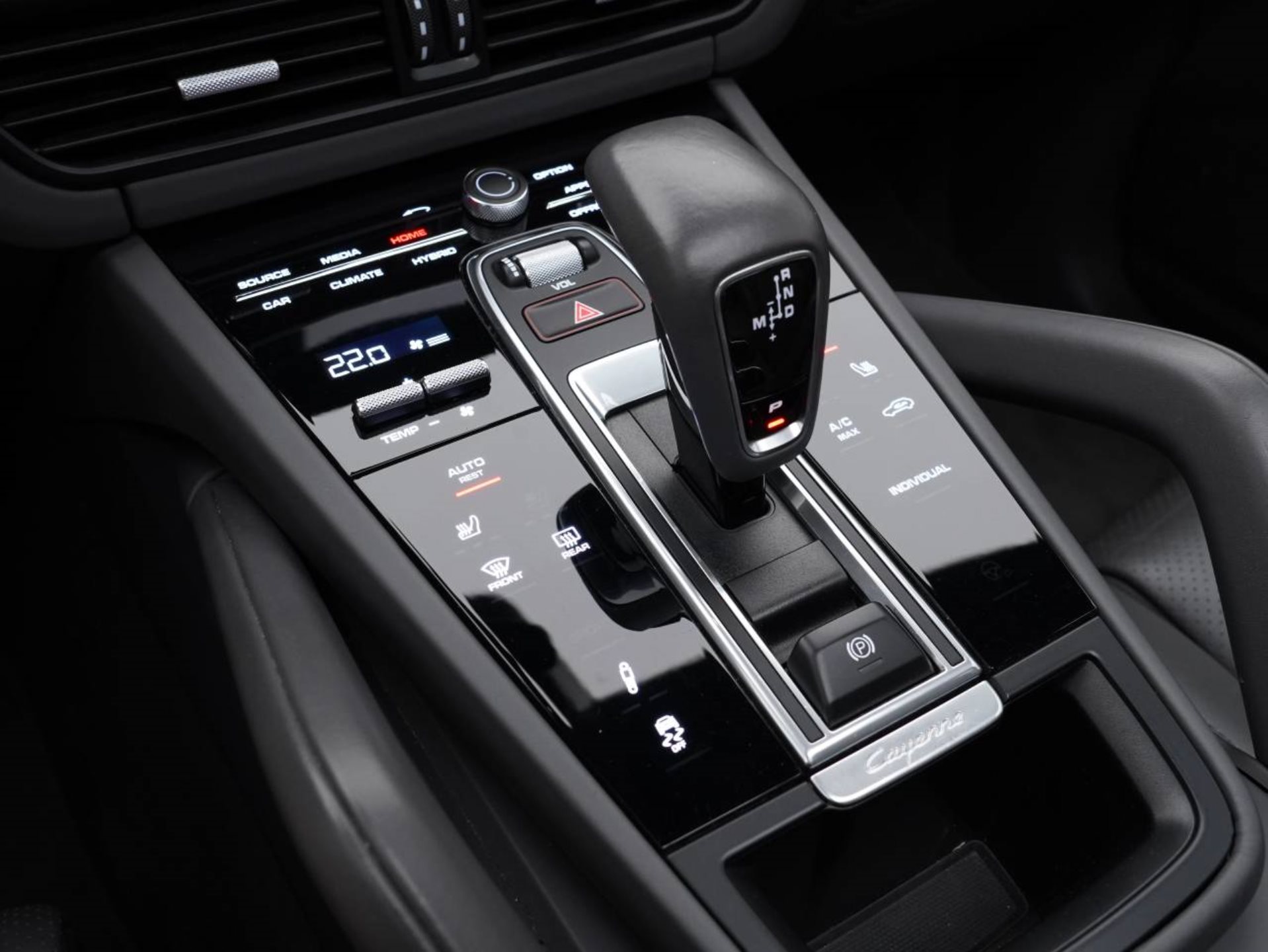 PORSCHE Cayenne E-Hybrid-image-19