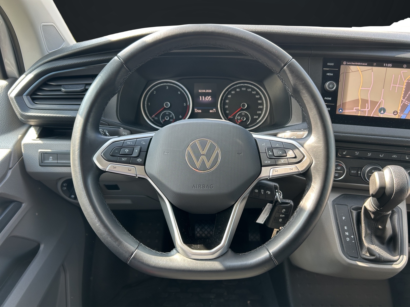 VW T6.1 Caravelle 2.0TDI Comfort 4Motion-image-15