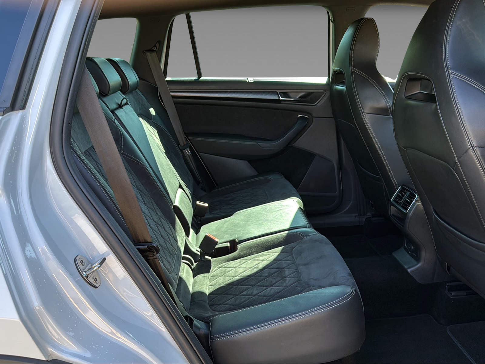 SKODA Kodiaq 2.0 TDI 190 Sportline DSG-image-21