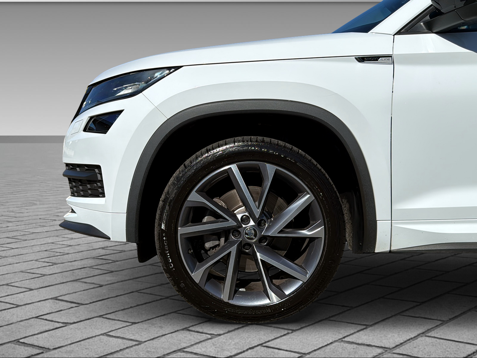 SKODA Kodiaq 2.0 TDI 190 Sportline DSG-image-3