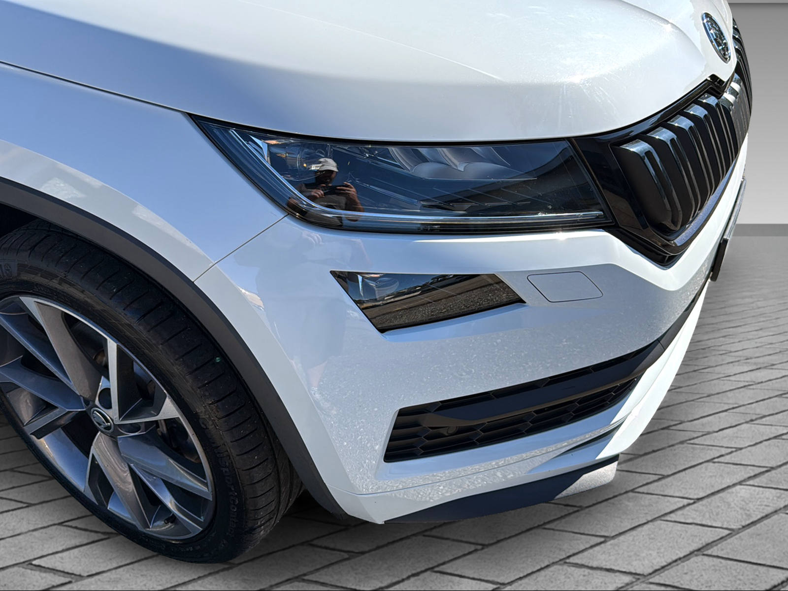 SKODA Kodiaq 2.0 TDI 190 Sportline DSG-image-11