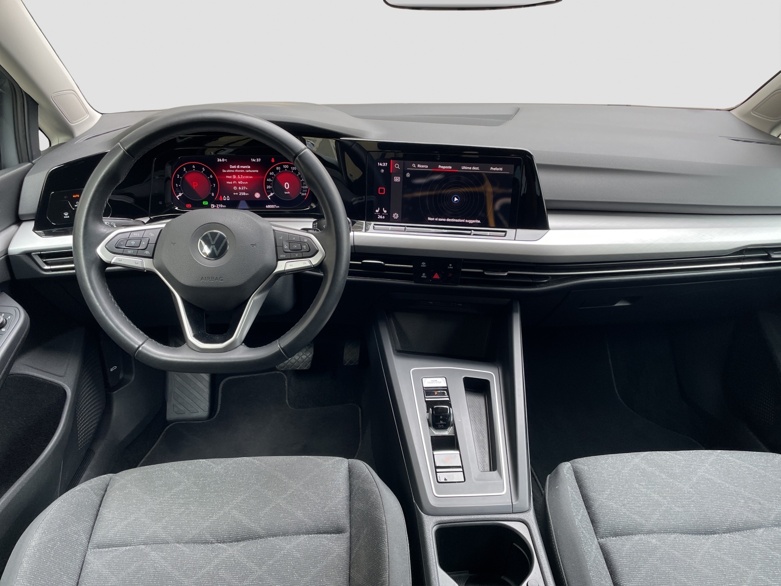 VW Golf 1.0 eTSI mHEV ACTLife DSG-image-8