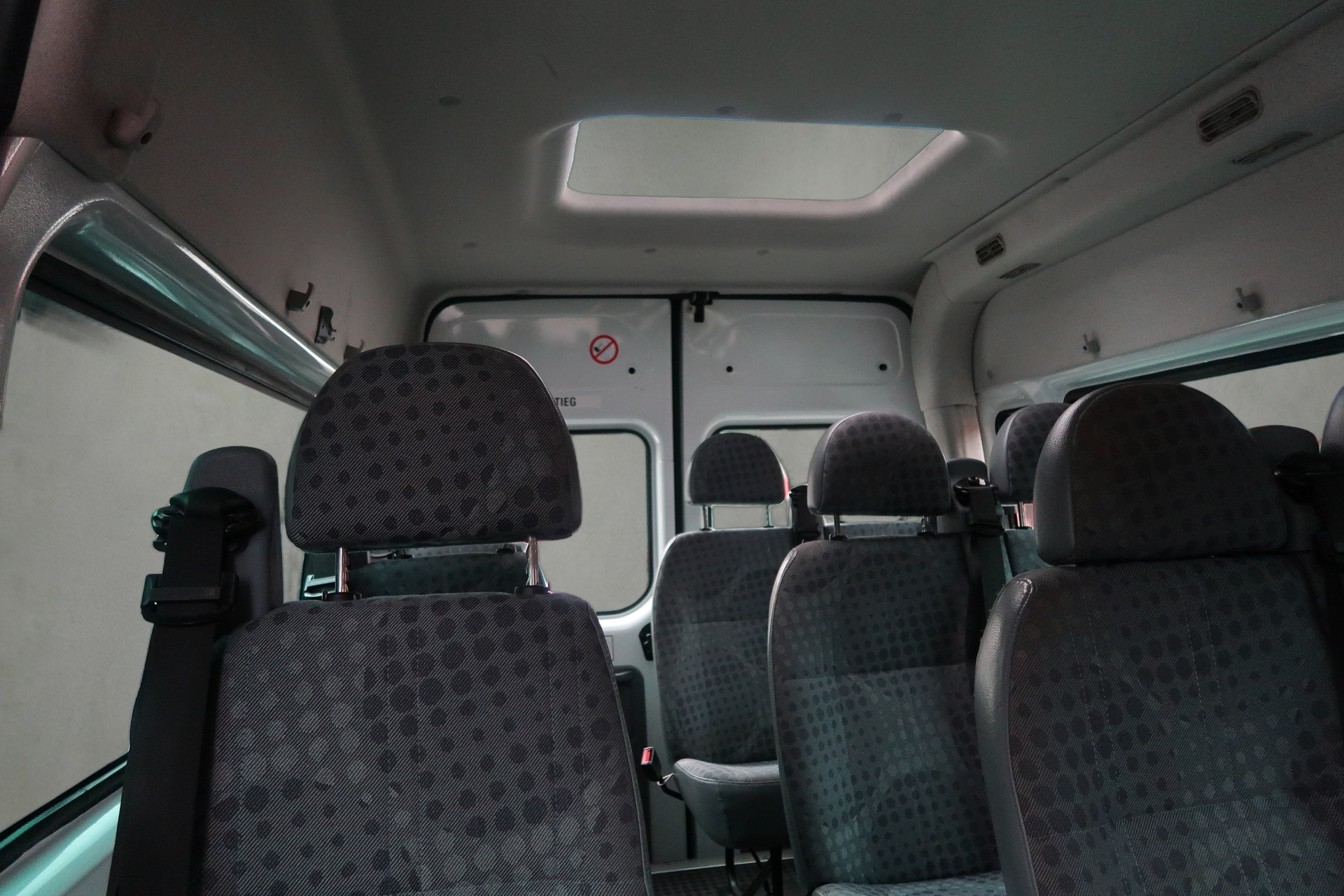 FORD 350 L Kleinbus-image-17