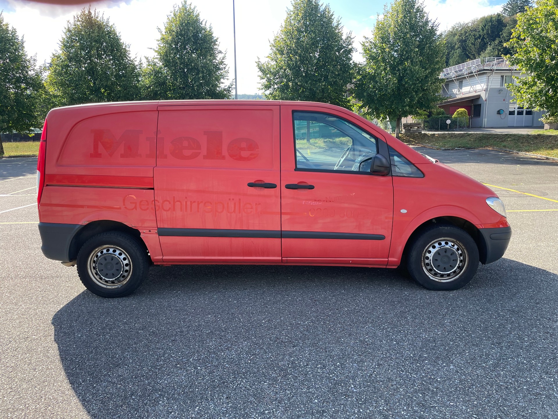 MERCEDES-BENZ Vito 109 CDI-image-4