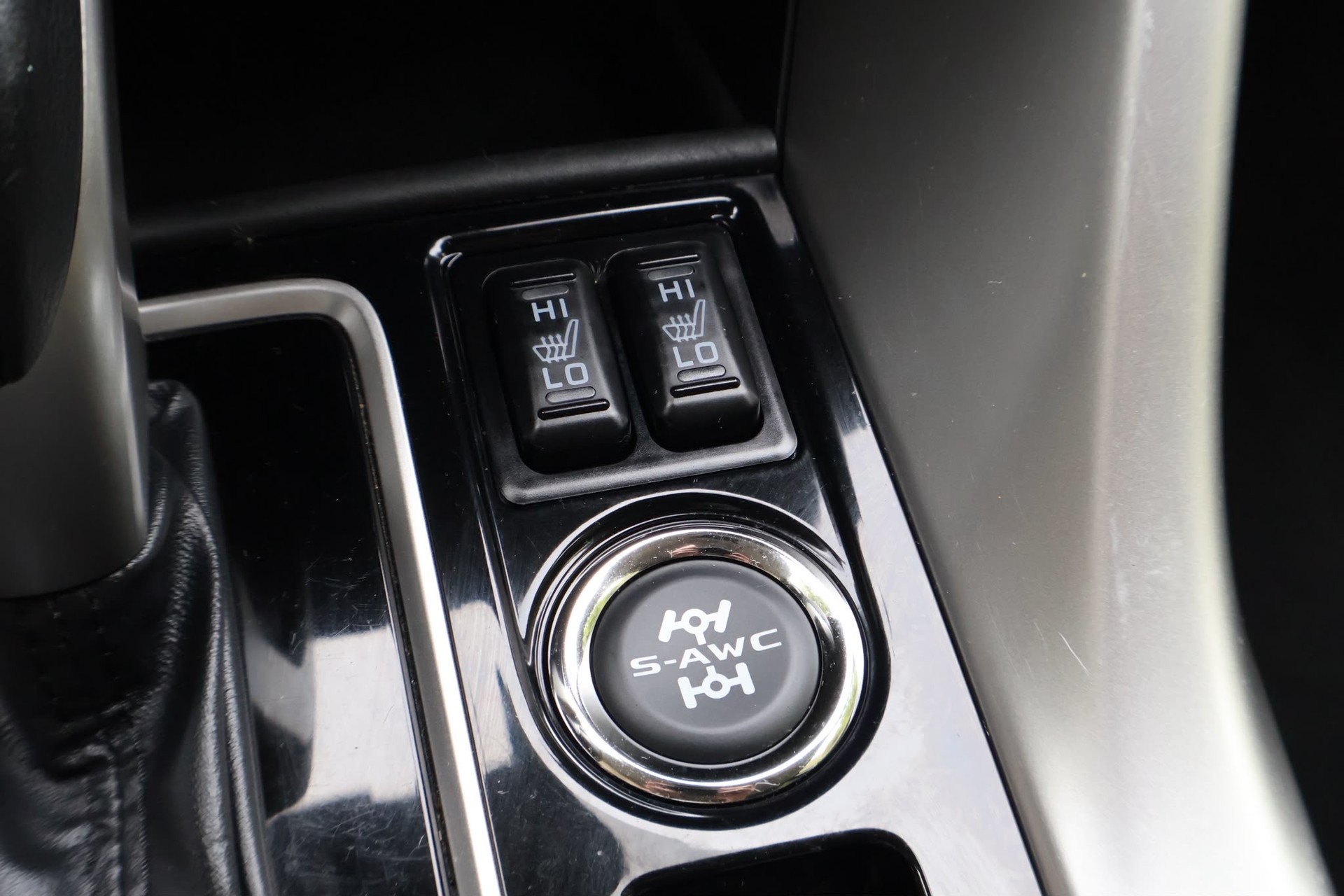 MITSUBISHI Eclipse Cross 1.5 T-Mivec Diamond 4WD CVT-image-10