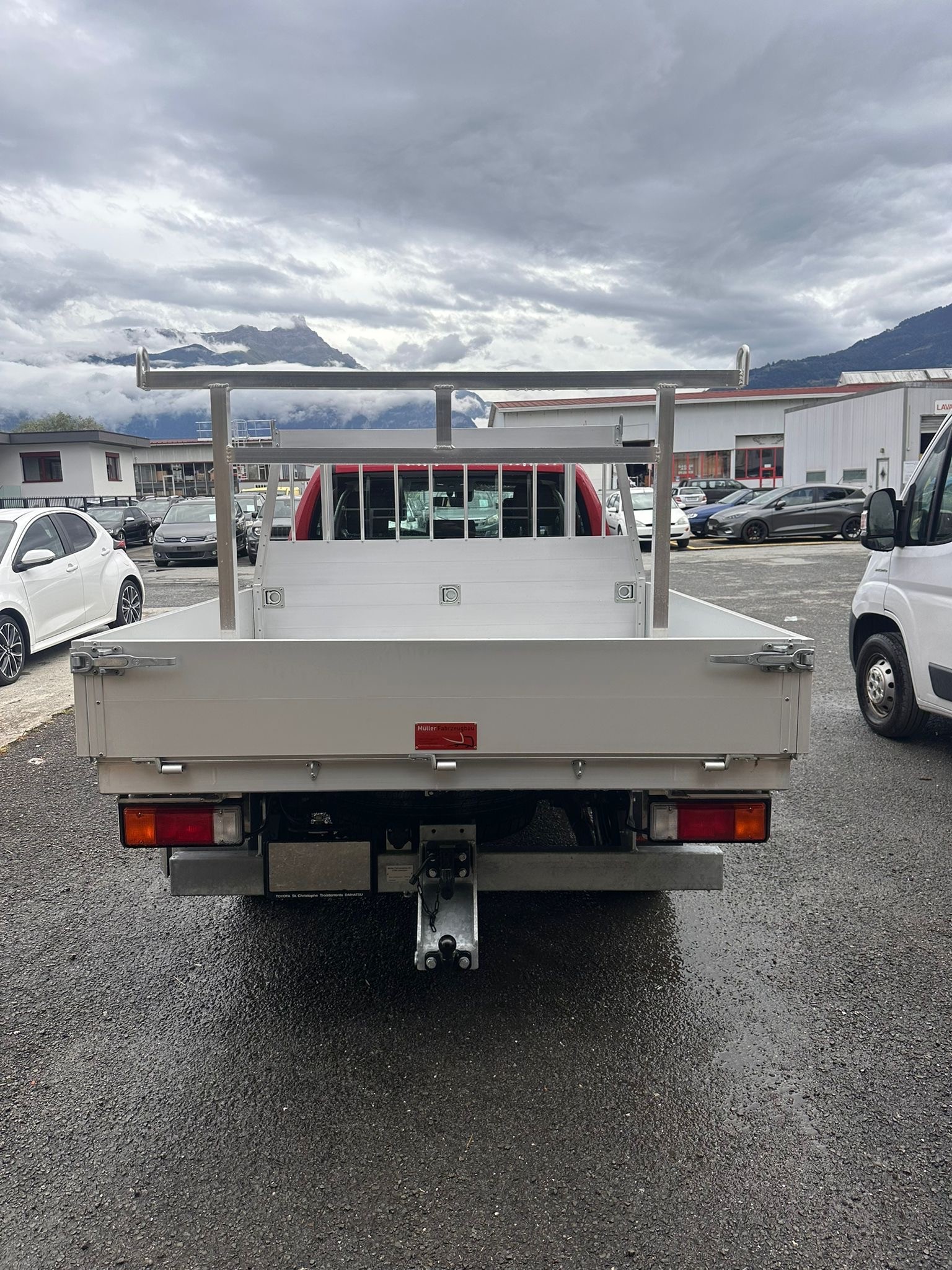 TOYOTA Hilux 2.4d Comfort Double Cab 4x4-image-3