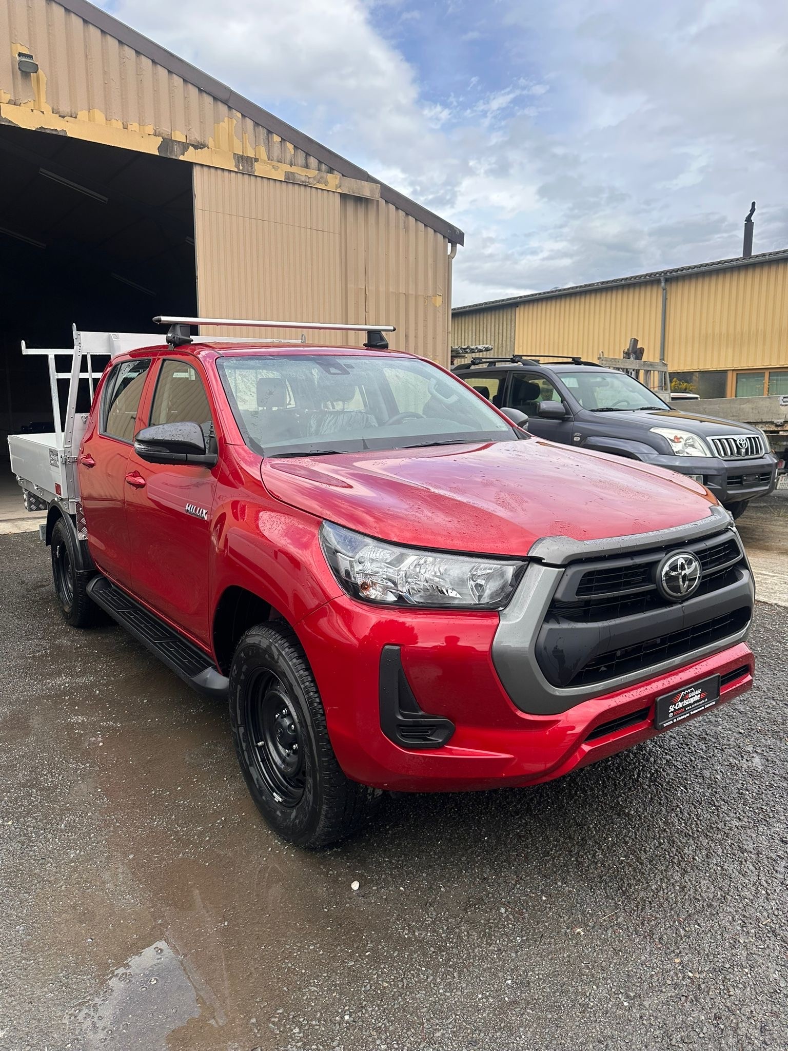 TOYOTA Hilux 2.4d Comfort Double Cab 4x4-image-1
