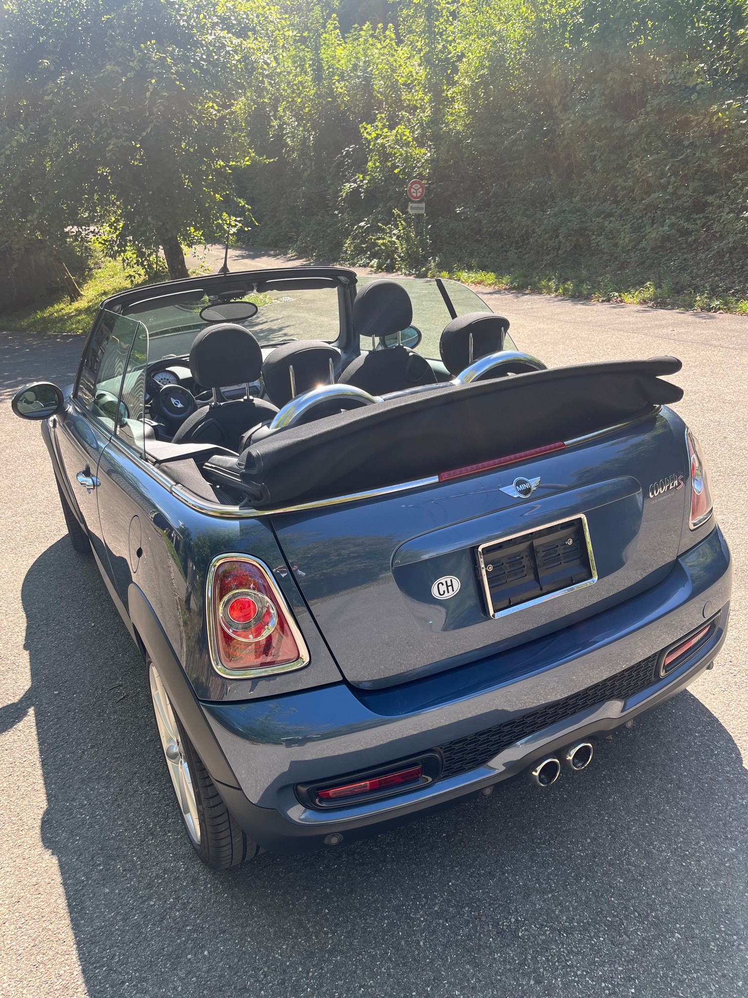 MINI 1.6i Cooper S-image-1