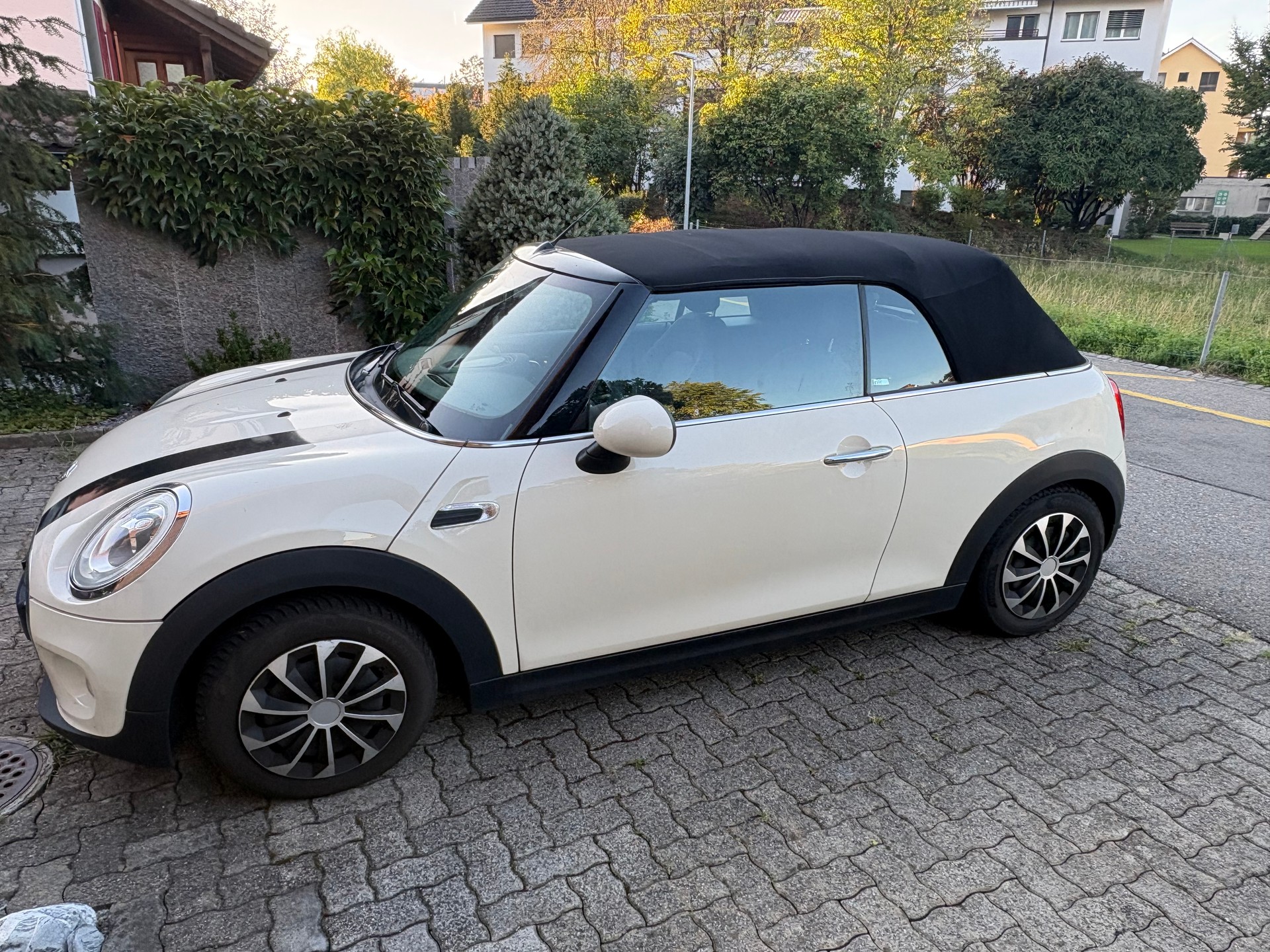 MINI 1.5i Cooper-image-5
