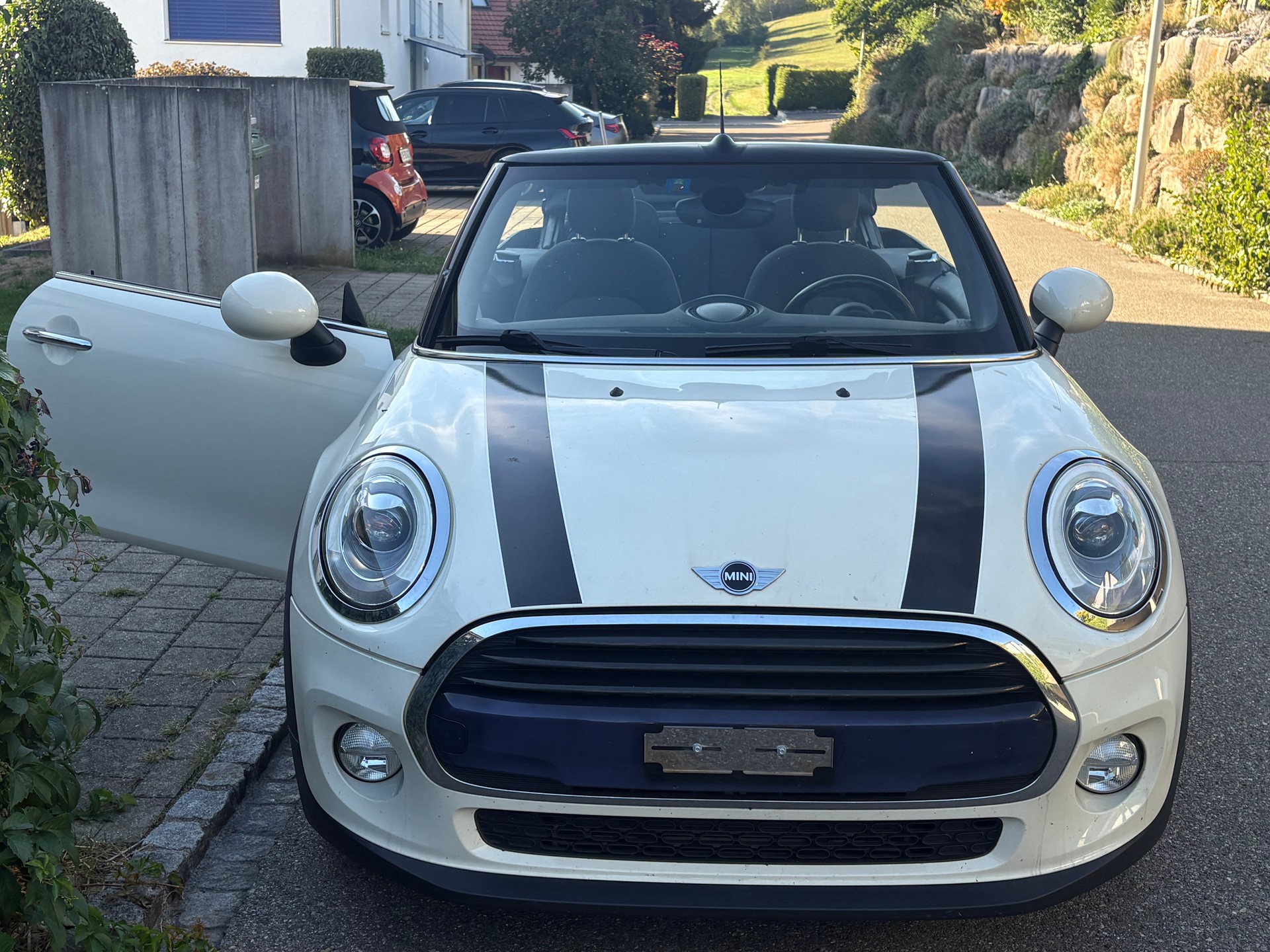 MINI 1.5i Cooper-image-1