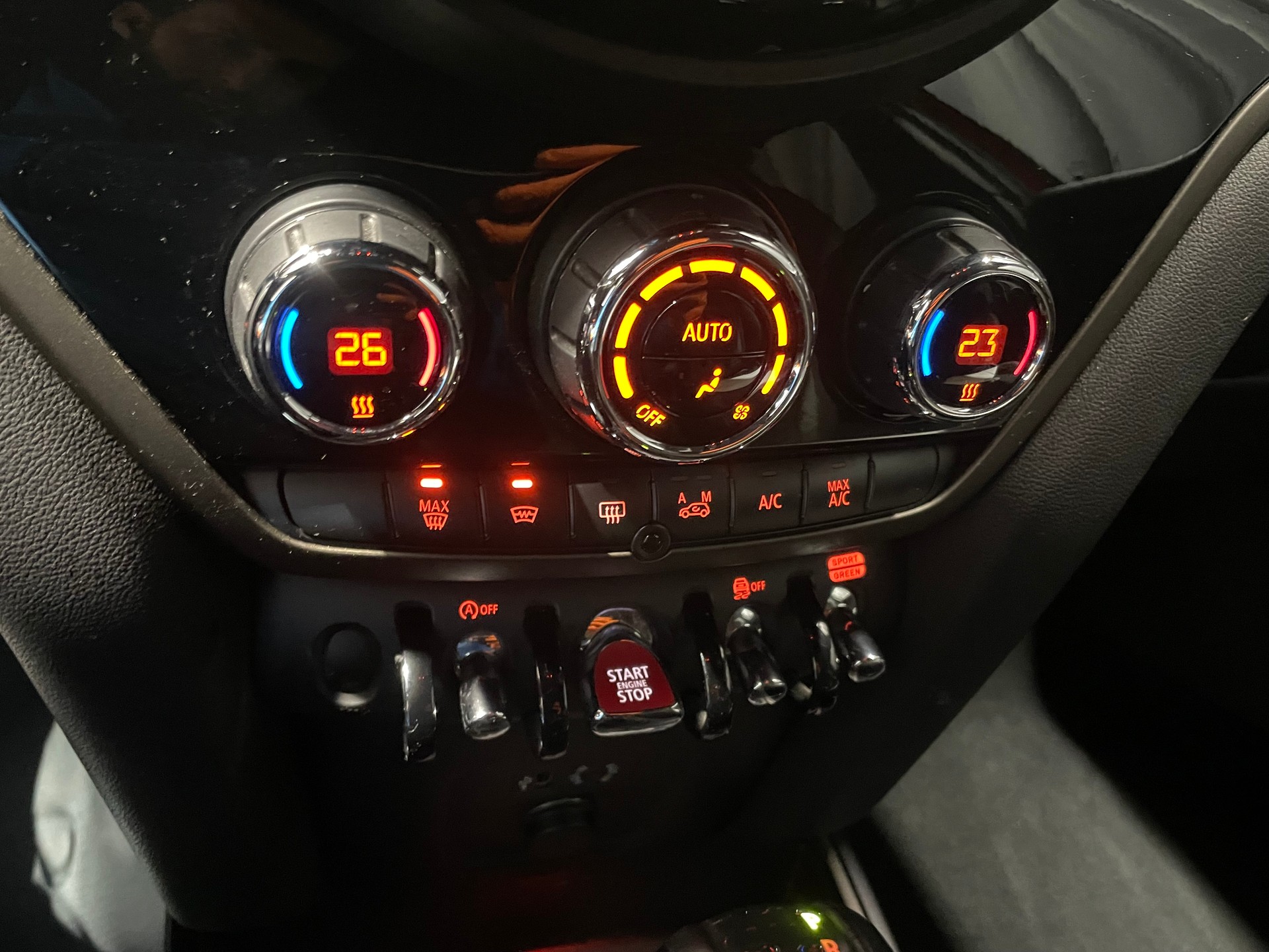 MINI Countryman Cooper ALL4 Steptronic (68)-image-14