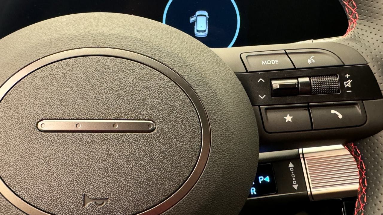 HYUNDAI Tucson 1.6 TGDI PHEV N-Line 4WD-image-9