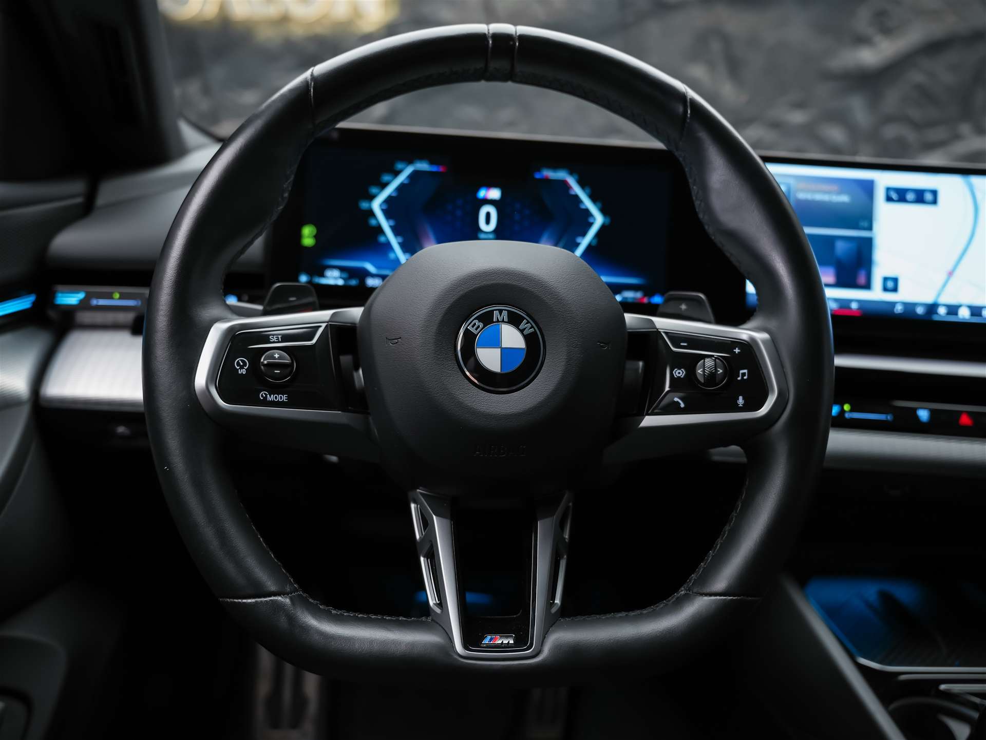 BMW 520d xDrive M Sport Steptronic *21" Felgen*Werksgarantie*Memory*-image-26