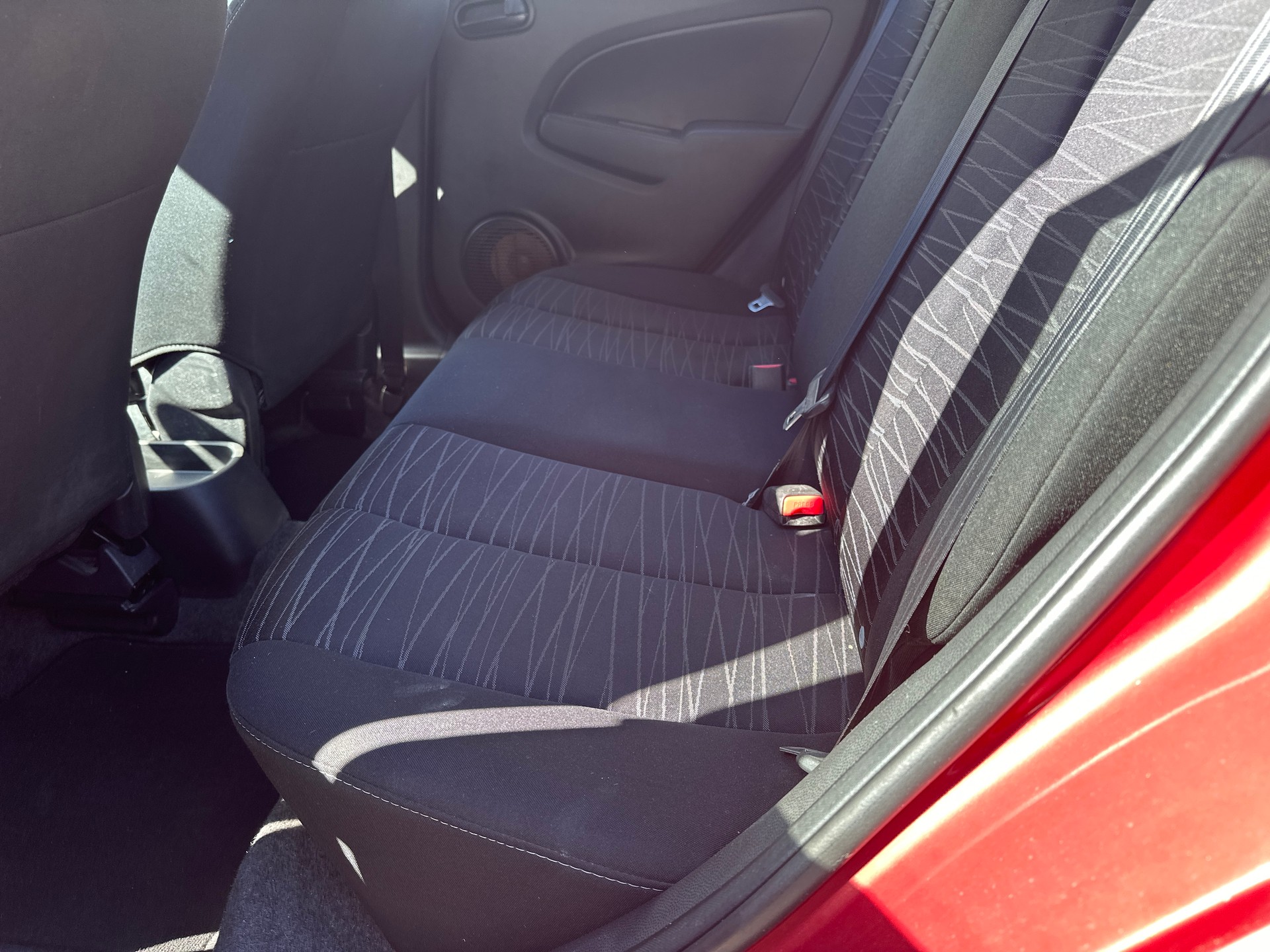 MAZDA 2 1.3i 16V Exclusive-image-9