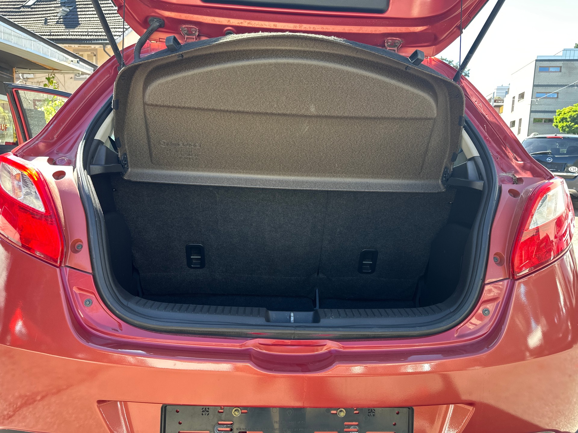 MAZDA 2 1.3i 16V Exclusive-image-10