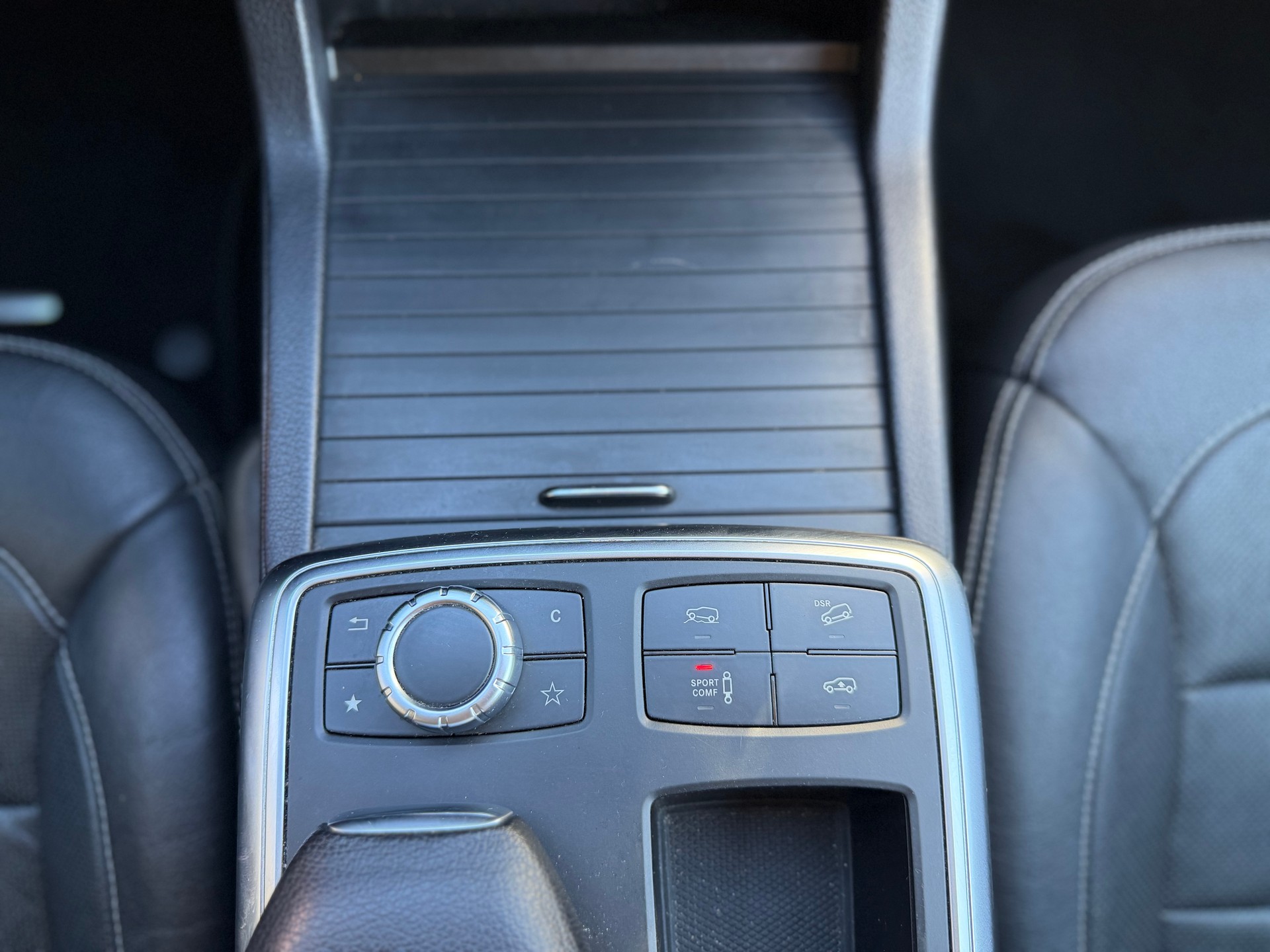 MERCEDES-BENZ ML 350 BlueTEC 4Matic 7G-Tronic-image-14