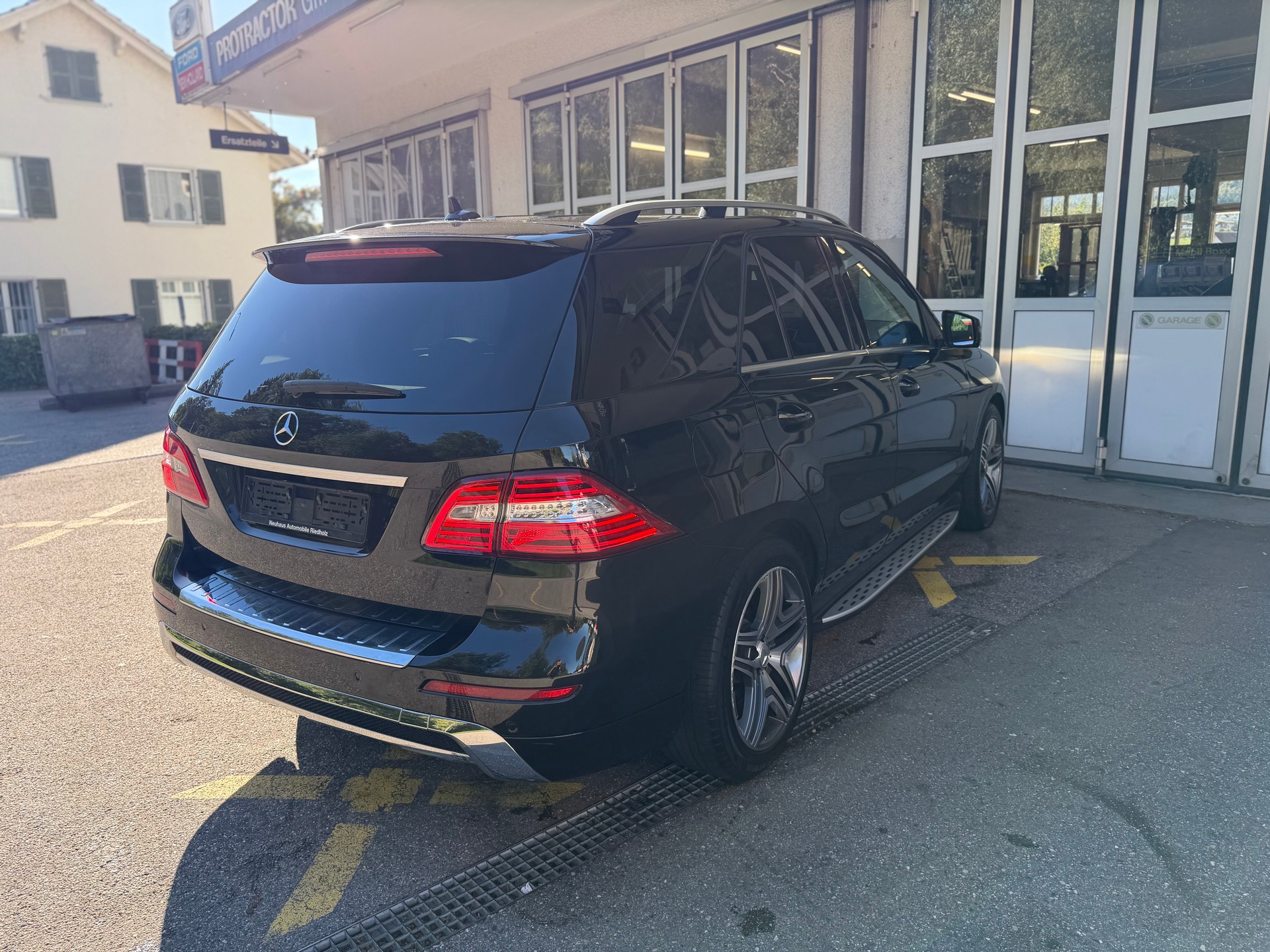 MERCEDES-BENZ ML 350 BlueTEC 4Matic 7G-Tronic-image-4