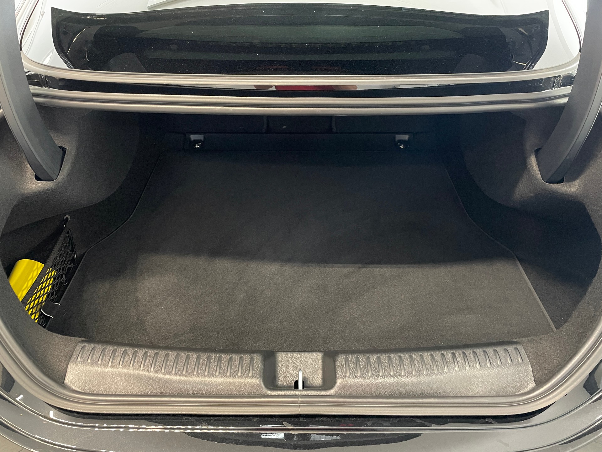MERCEDES-BENZ CLA 220 8G-DCT 4Matic AMG Line-image-8