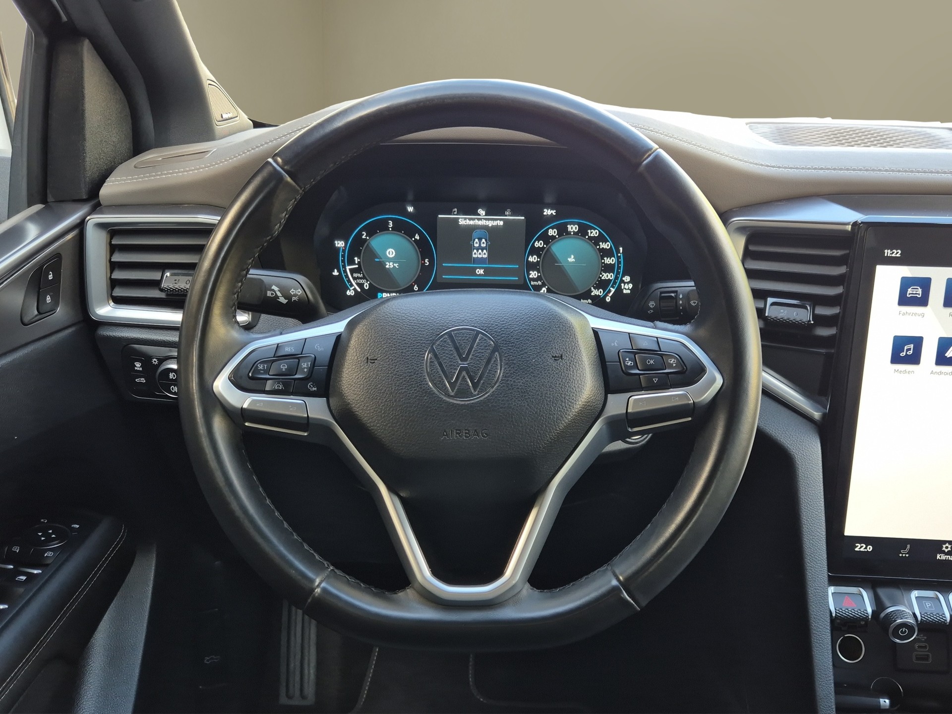 VW Amarok 3.0TDI Aventura Winter 1-image-12