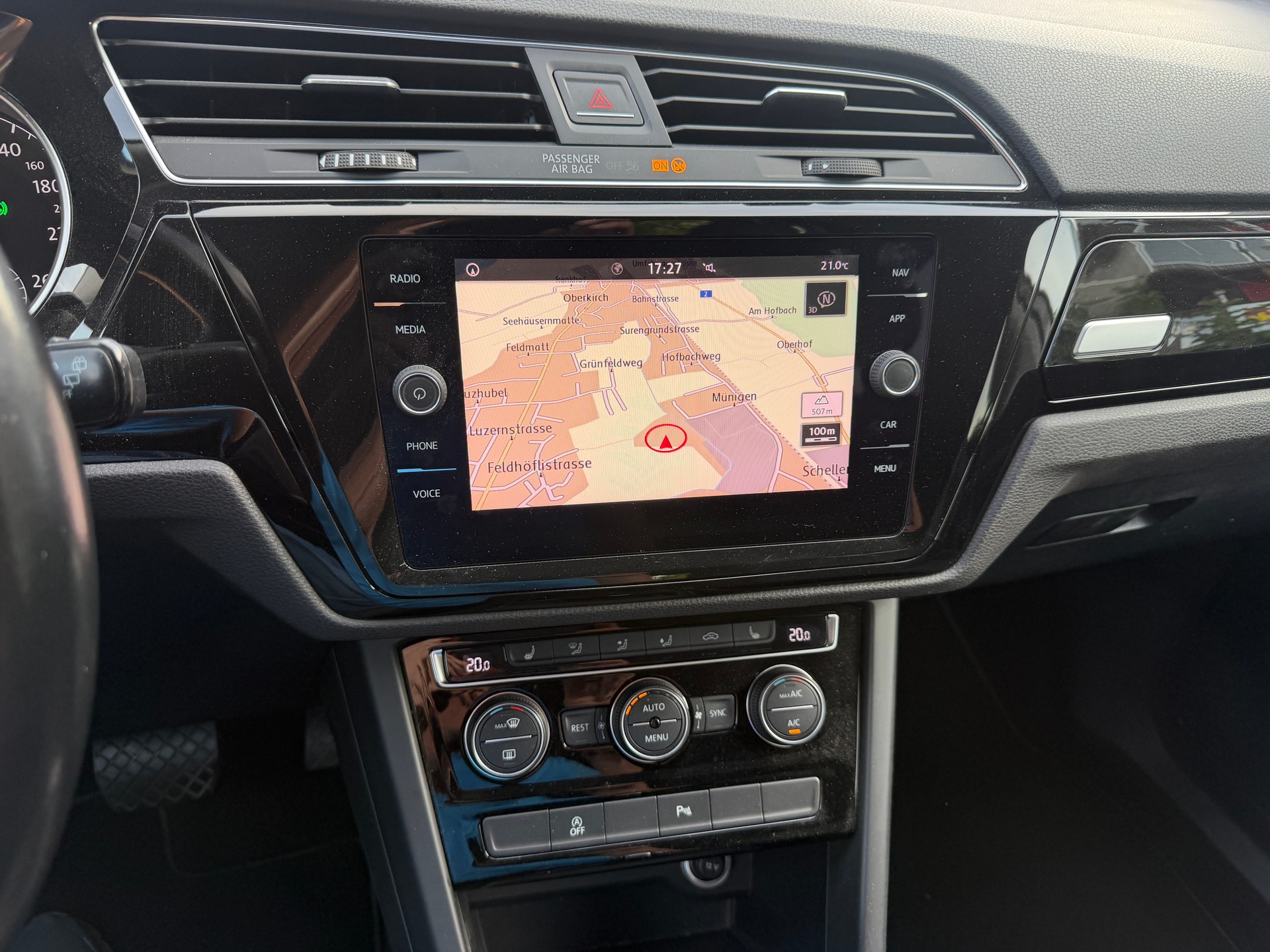 VW Touran 2.0 TDI BlueMotion Technology Comfortline DSG-image-8