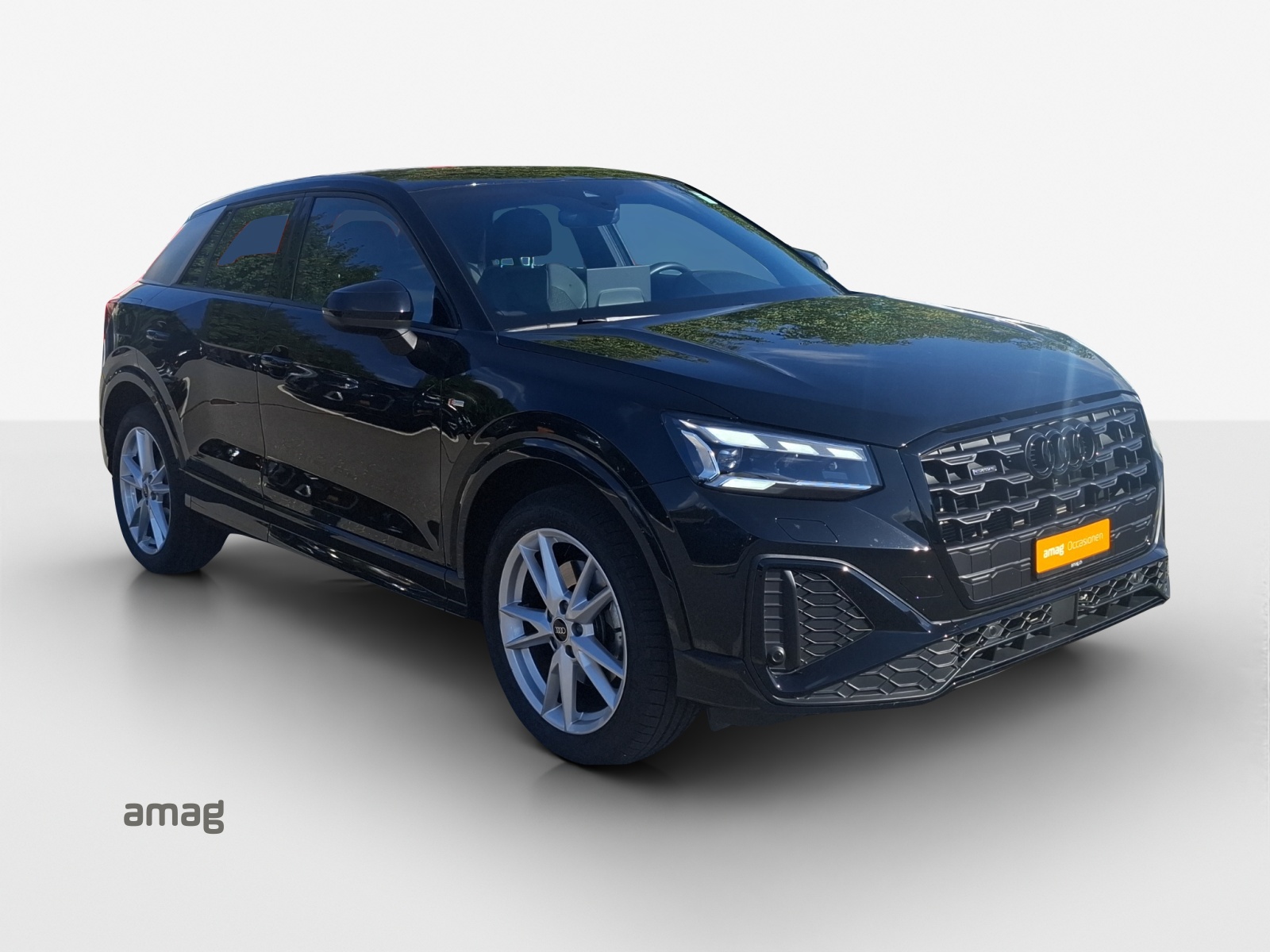 AUDI Q2 40 TFSI S line quattro S-tronic-image-5