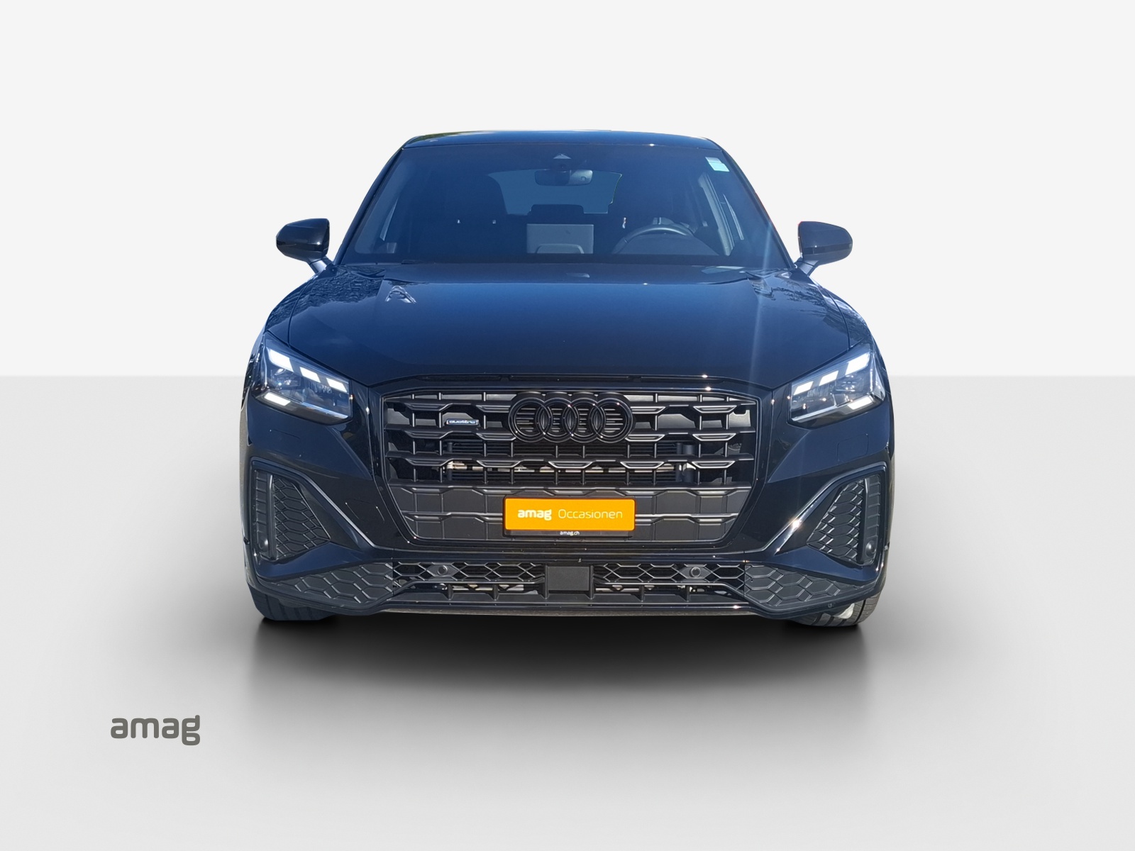AUDI Q2 40 TFSI S line quattro S-tronic-image-6