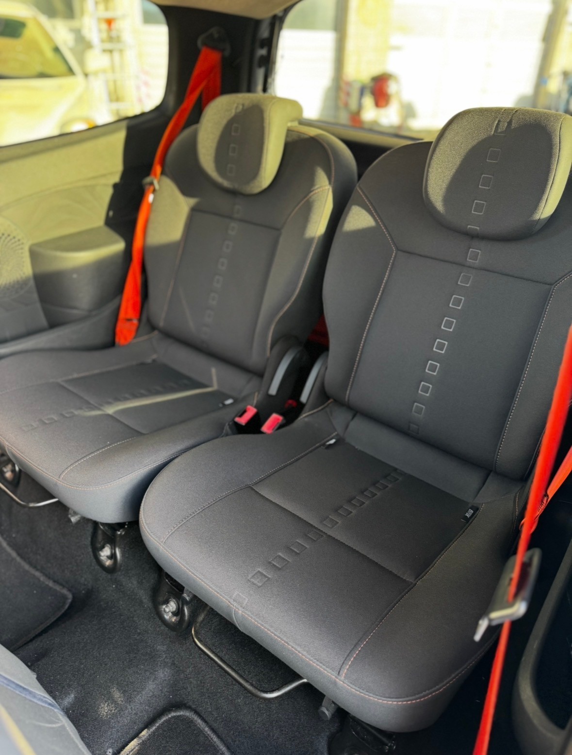 RENAULT Twingo 1.6 16V RS (Sport)-image-10